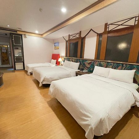 Wenpin Hotel - Pier 2 Kaohsiung Dış mekan fotoğraf