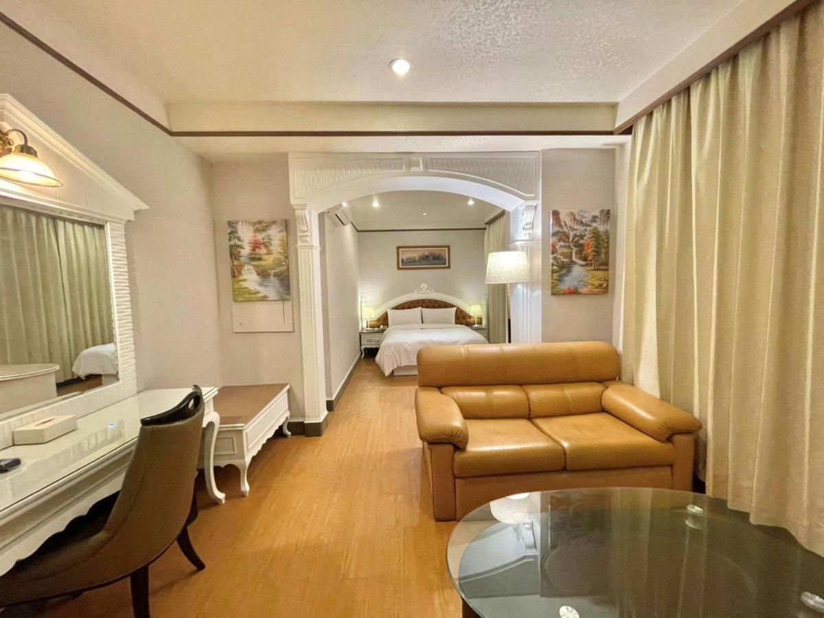 Wenpin Hotel - Pier 2 Kaohsiung Dış mekan fotoğraf