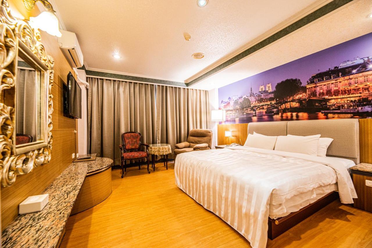 Wenpin Hotel - Pier 2 Kaohsiung Dış mekan fotoğraf
