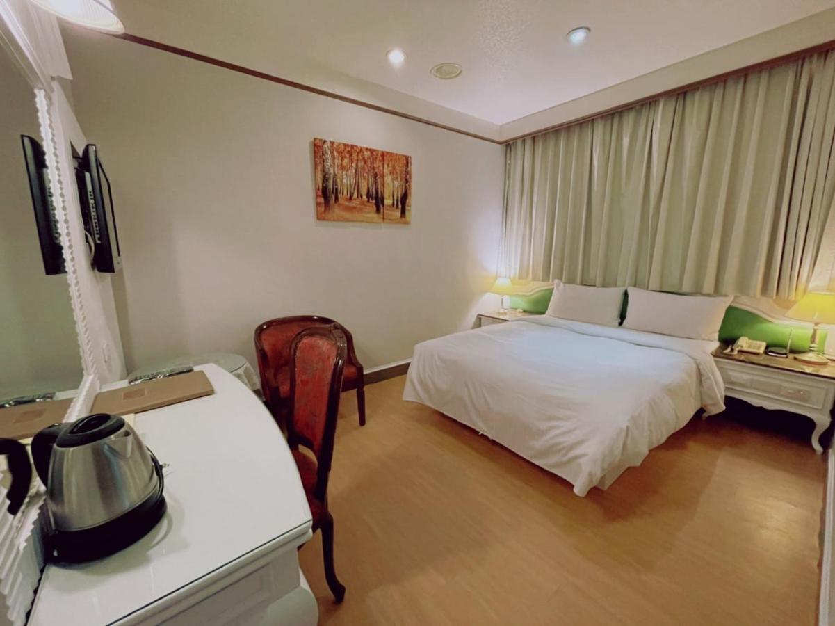 Wenpin Hotel - Pier 2 Kaohsiung Dış mekan fotoğraf